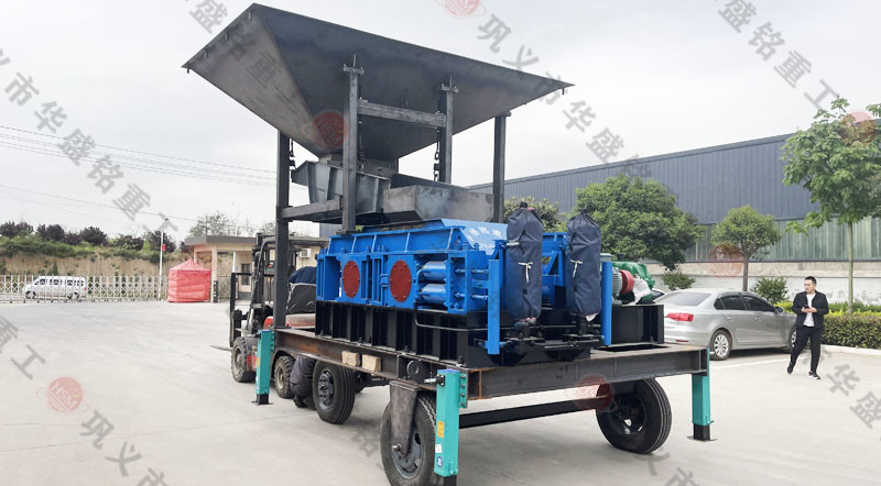 石灰石制砂機(jī)/石灰石對輥制砂機(jī)多少錢一臺(tái)